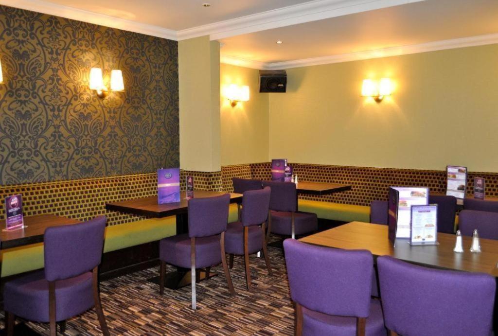 Lochway Hotel Дъмбартън Екстериор снимка